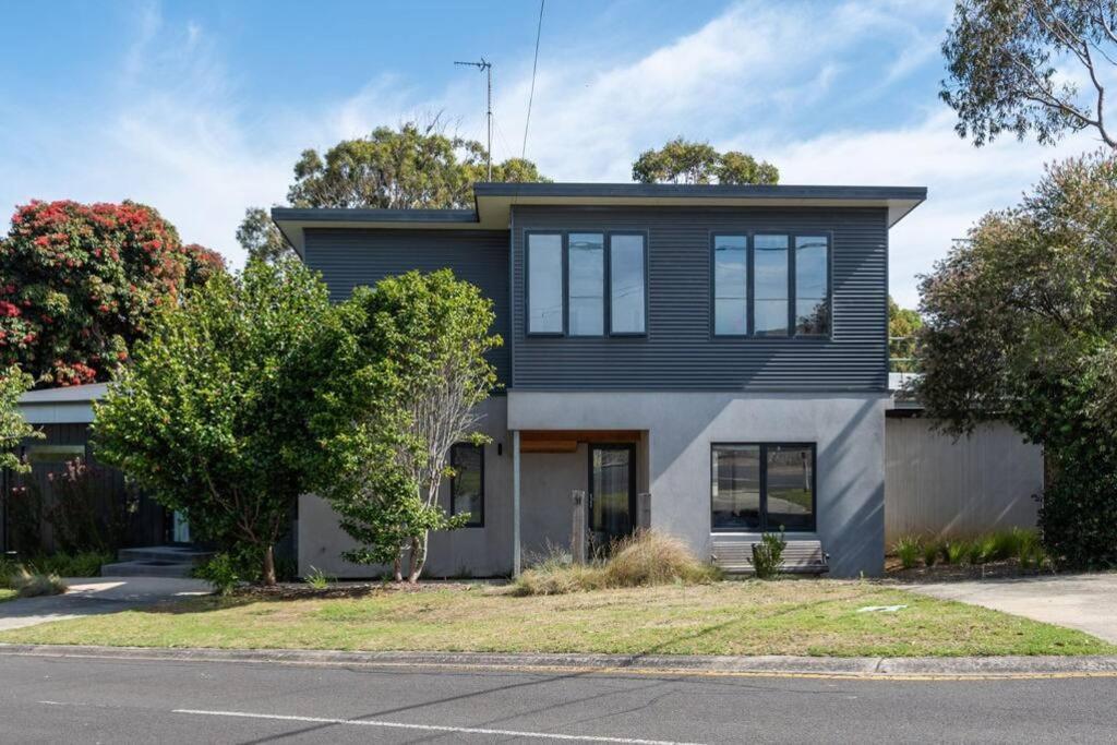 Flowering Gum House - Furry Friends Welcome Vila Anglesea Exterior foto